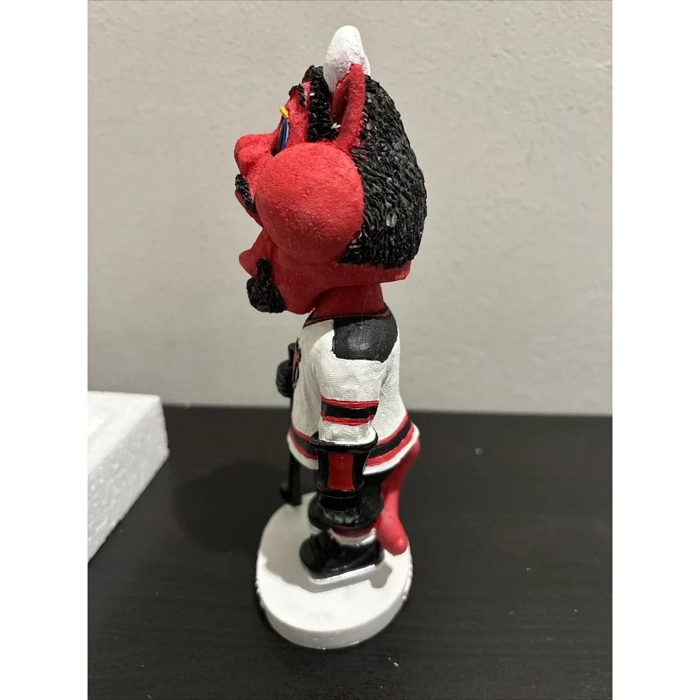 2001 New Jersey Devils NHL Hockey Mascot Bobblehead Bobble Head Original Box